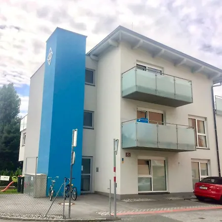 Olympia Suites *